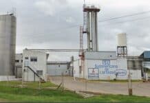Productores reclaman una millonaria deuda a la planta Sudamericana de Lácteos