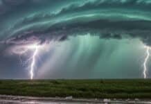 Atención: tormentas localmente fuertes con lluvias intensas y ráfagas