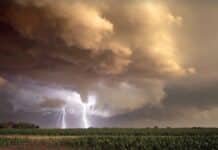 Tormentas fuertes durante la tarde y noche en 10 provincias: alertan por lluvias de hasta 50 mm