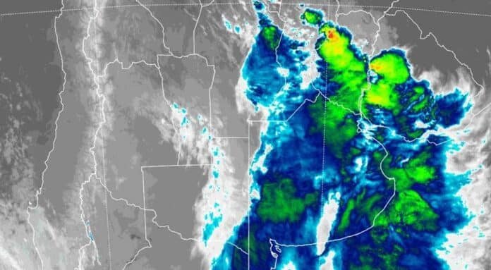 tormentas-fuertes-lluvias-intensas-granizo-radar-argentina-ruralnet Tormentas fuertes con lluvias intensas y granizo detectadas por radar sobre el centro y norte de Argentina, afectando zonas productivas