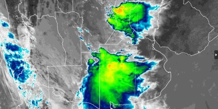 tormentas-zona-nucleo-radar-satelital-lluvias-intensas-ruralnet Tormentas fuertes avanzando sobre la zona núcleo con lluvias intensas y riesgo de granizo según radar satelital