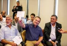 Arcor ganó el primer lote de maíz y el remate tuvo fin solidario: cuánto se pagó y de dónde llegó