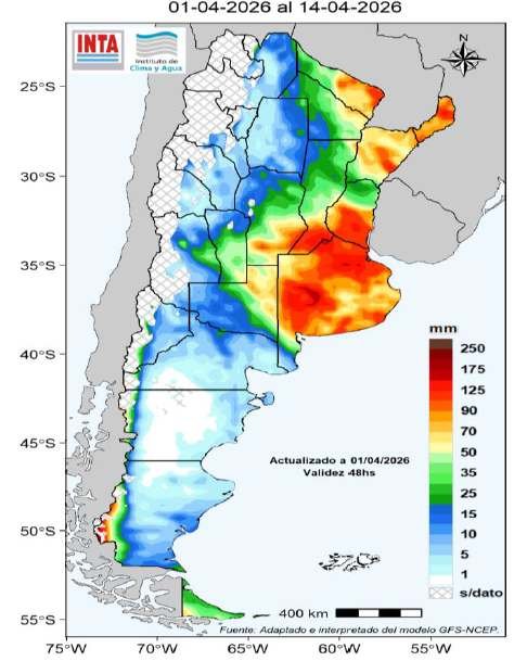 Mapa de precipitaciones acumuladas en Argentina a 14 días con mayores lluvias en el centro-este y sur de la región Pampeana, mostrando zonas con riesgo de excesos hídricos y áreas con menor aporte de agua.