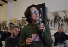 Falleció a los 66 años la científica que impulsó el maíz tardío en Argentina y cambió la producción del agro María Elena Otegui, investigadora del CONICET e INTA, durante una exposición técnica sobre producción de maíz en Argentina.