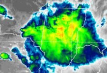 Se activan tormentas fuertes en 5 provincias: ráfagas, lluvias intensas y riesgo de granizo frenan la actividad Imagen satelital muestra un sistema de tormentas intensas con núcleos activos sobre el norte de Argentina, afectando Santa Fe, Santiago del Estero, Tucumán y zonas del NOA con lluvias fuertes y alta inestabilidad.
