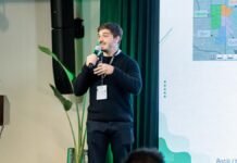Medir napas, elegir la fecha de siembra y fertilizar completo, las claves para el trigo en zonas semiáridas Diego Rotili, de la UNLPam y Agroinnova, durante una presentación técnica sobre fertilización y rendimiento de cultivos en el Simposio Regional Fertilidad 2026.