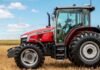 Massey Ferguson lanzó la nueva serie MF 5M: más tecnología, conectividad y eficiencia para el campo argentino Tractor Massey Ferguson MF 5M de nueva generación exhibido en un lote agrícola, con diseño renovado, mayor conectividad y tecnología de agricultura de precisión