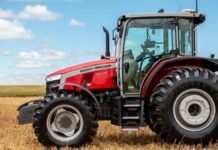 Massey Ferguson lanzó la nueva serie MF 5M: más tecnología, conectividad y eficiencia para el campo argentino Tractor Massey Ferguson MF 5M de nueva generación exhibido en un lote agrícola, con diseño renovado, mayor conectividad y tecnología de agricultura de precisión