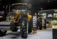 Valtra presente con la Serie A5 en Palermo: Innovación y Eficiencia Stand de Valtra en la Expo