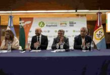 Aapresid 2026 reunirá al agro para debatir producción, innovación y sustentabilidad Presentación oficial del XXXIV Congreso Aapresid con la fuerza de Expoagro, realizada en Buenos Aires con autoridades de Aapresid, Santa Fe y Rosario.