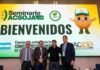 La industria aceitera reclamó más reformas para recuperar la competitividad de la soja argentina Cuatro referentes posan en el escenario del Seminario ACSOJA 2026 frente a una pantalla de bienvenida del evento.