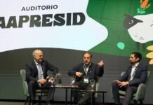 Iraeta anticipó más cambios normativos para reducir costos y trabas al productor Funcionarios participan de un panel sobre competitividad y reglas de juego para el agro en el Auditorio Aapresid.