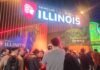 Aapresid 2026: qué híbridos de maíz buscaron productores y asesores Stand de Semillas Illinois con especialistas en maíz y asistentes durante una exposición agroindustrial.