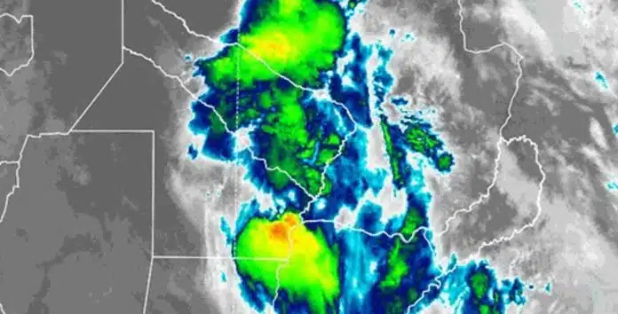 tormentas-fuertes-nea-avisos-corto-plazo-smn Imagen satelital de tormentas fuertes sobre Chaco, Corrientes, Formosa y el norte de Santa Fe, bajo avisos meteorológicos a corto plazo