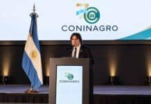 CONINAGRO celebró 70 años con una agenda federal Lucas Magnano, presidente de CONINAGRO, durante su discurso por el 70° aniversario de la entidad en la Bolsa de Cereales de Buenos Aires.