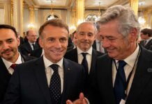 De gira con Milei en Francia, la Sociedad Rural pidió eliminar las retenciones y mejorar la infraestructura Autoridades y representantes del sector agropecuario durante un encuentro institucional entre Argentina y Francia.